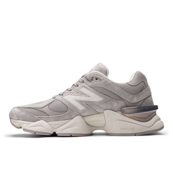 New Balance – Apart
